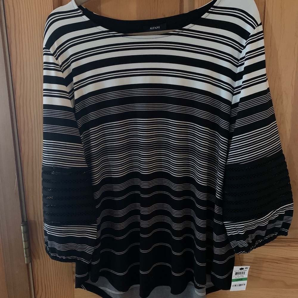 Alfani brand new black-striped blouse -large